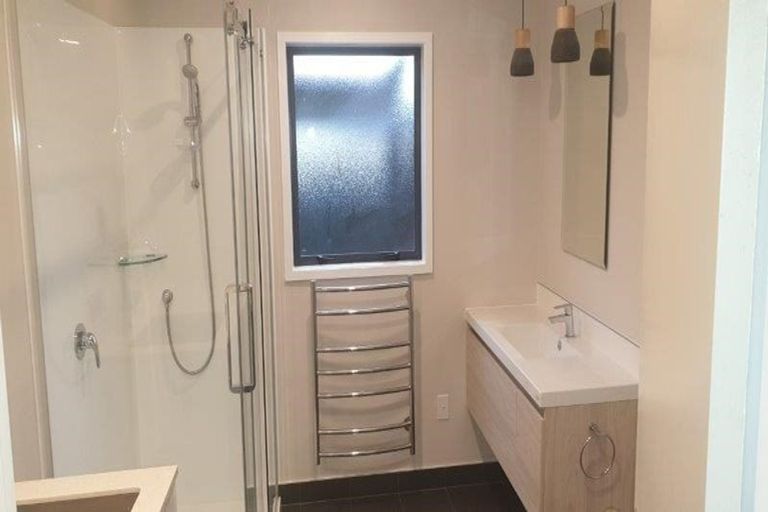 Photo of property in 25 Parry Crescent, Lake Hawea, Wanaka, 9382