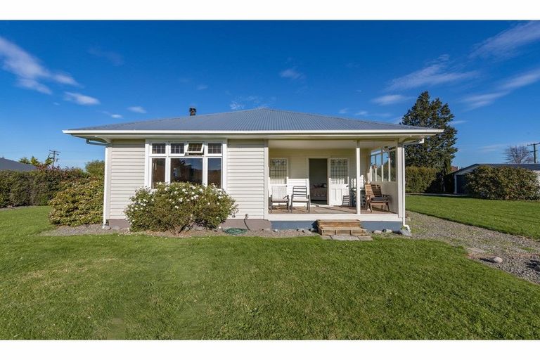 Photo of property in 4 Queen Street, Oxford, 7430