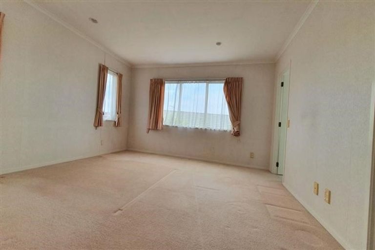 Photo of property in 27 Cantora Avenue, Northpark, Auckland, 2013