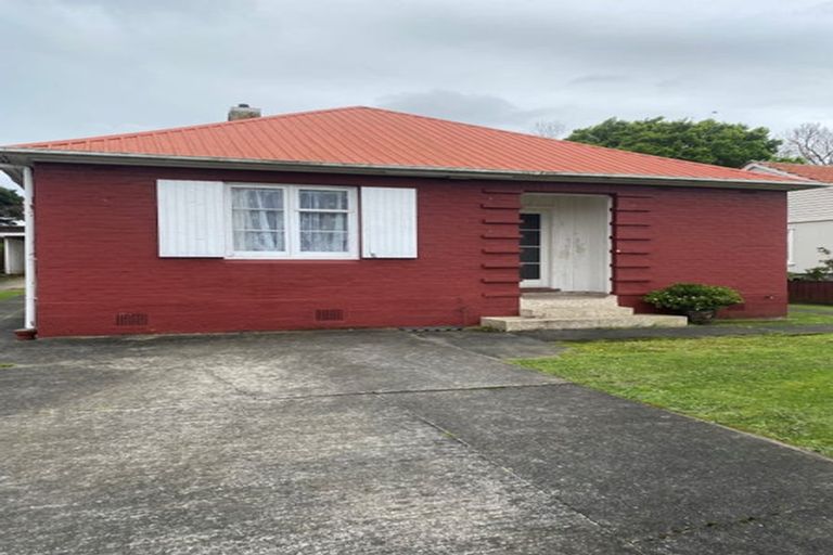 Photo of property in 5 Plymouth Street, Roslyn, Palmerston North, 4414