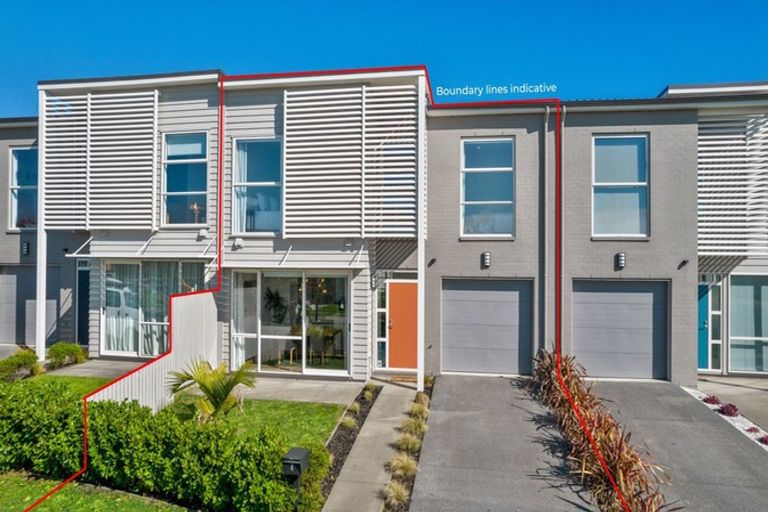 Photo of property in 4 Tyler Davies Drive, Red Beach, 0932