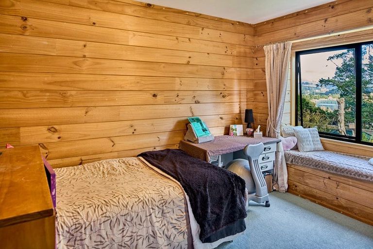 Photo of property in 1142 Moonshine Road, Judgeford, Porirua, 5381