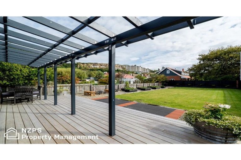 Photo of property in 372 Bay View Road, Saint Clair, Dunedin, 9012