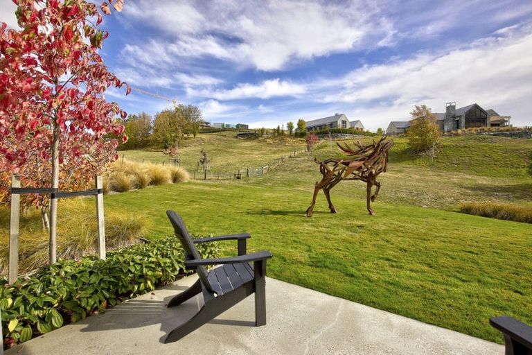 Photo of property in 4 Owen Marshall Lane, Arrowtown, 9371