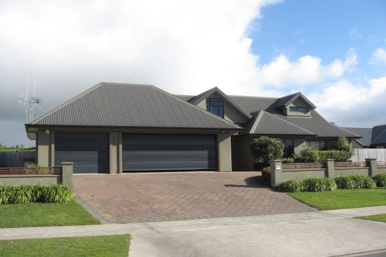 Photo of property in 31 Callum Brae Drive, Rototuna, Hamilton, 3210