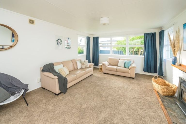 Photo of property in 56 Lee Street, Castlecliff, Whanganui, 4501
