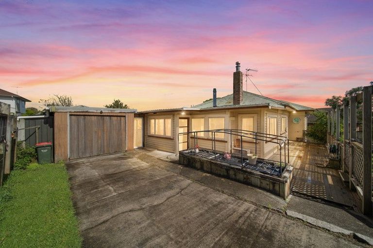 Photo of property in 37 Jellicoe Avenue, Tuakau, 2121