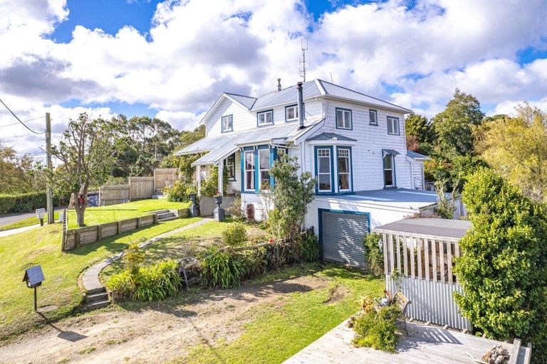 Photo of property in 50 Shakespeare Road, Bastia Hill, Whanganui, 4500