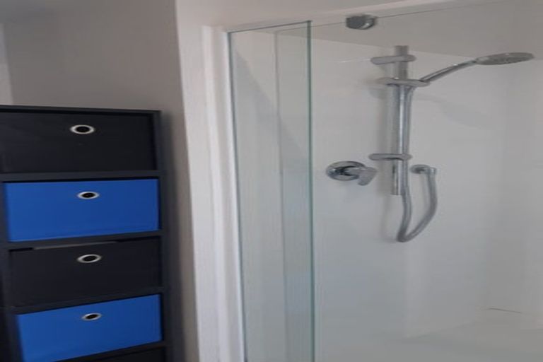 Photo of property in 390-392 Jackson Street, Petone, Lower Hutt, 5012