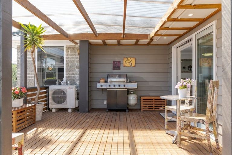 Photo of property in 27 Cunningham Place, Halswell, Christchurch, 8025