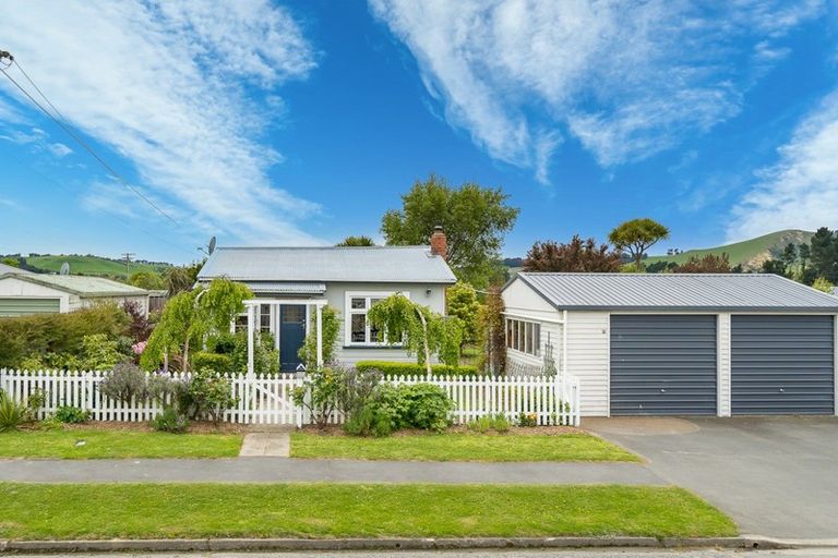 Photo of property in 148 Beach Street, Waikouaiti, 9510