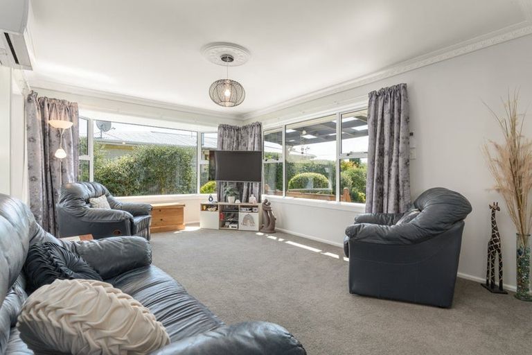 Photo of property in 27 Cunningham Place, Halswell, Christchurch, 8025