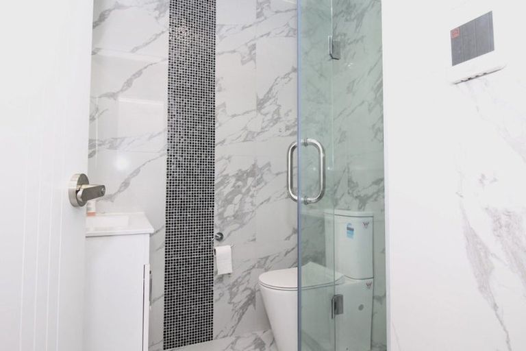 Photo of property in 12a Bliss Court, Takanini, 2110