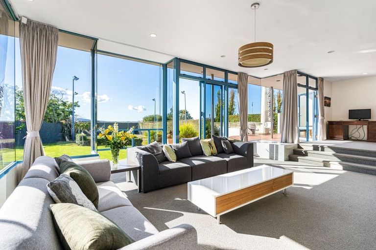 Photo of property in 188 Kohimarama Road, Kohimarama, Auckland, 1071