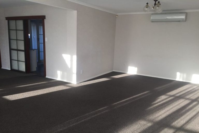 Photo of property in 15 Blairdon Place, Bishopdale, Christchurch, 8053