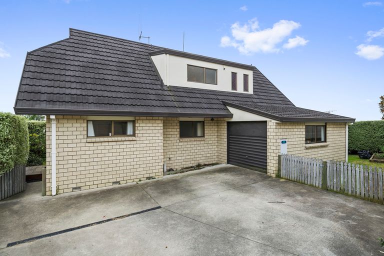 Photo of property in 34 Waikite Road, Welcome Bay, Tauranga, 3112