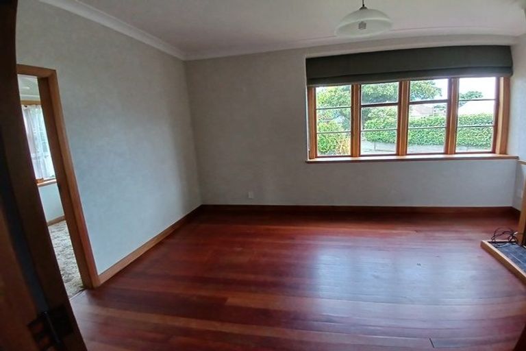 Photo of property in 5 Mansford Place, West End, Palmerston North, 4412