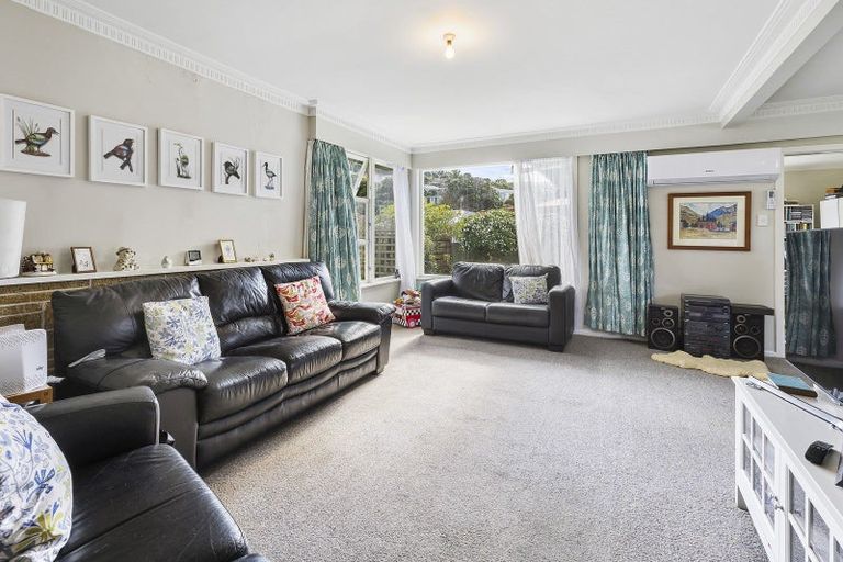 Photo of property in 8 Revans Street, Miramar, Wellington, 6022