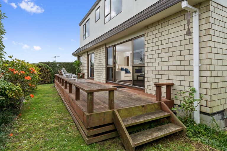 Photo of property in 34 Waikite Road, Welcome Bay, Tauranga, 3112