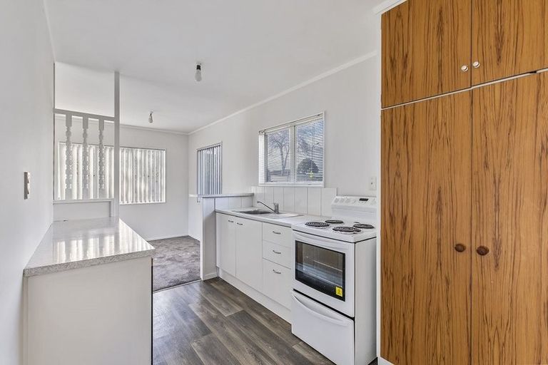 Photo of property in 103 Flat Bush Road, Clover Park, Auckland, 2023