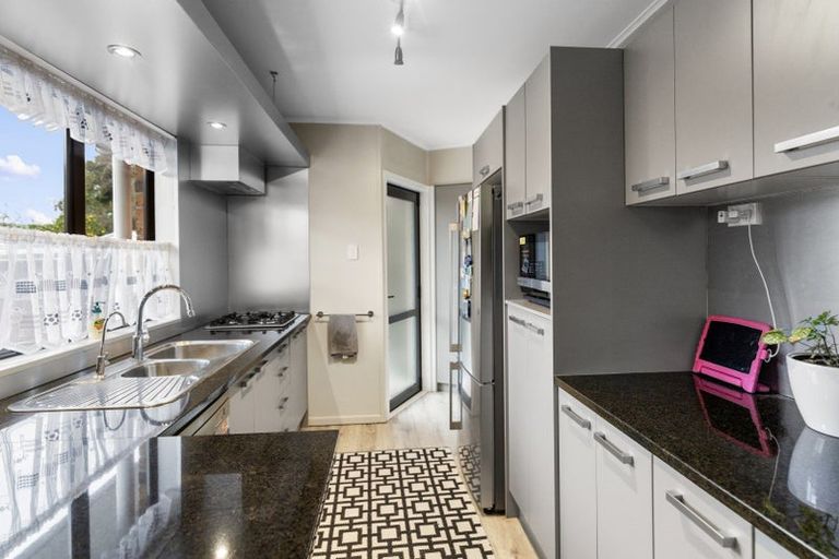 Photo of property in 14 Holloway Place, Forest Lake, Hamilton, 3200