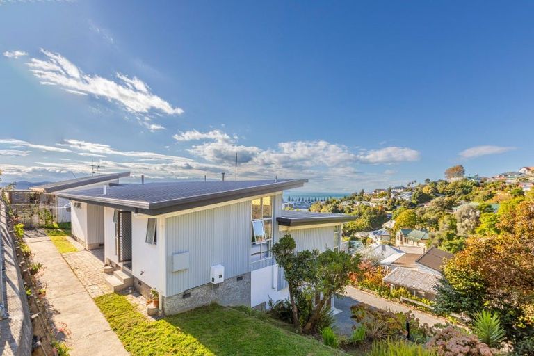 Photo of property in 29 Goldsmith Road, Hospital Hill, Napier, 4110