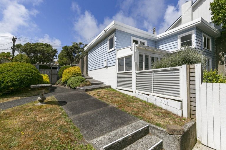 Photo of property in 62 Jubilee Road, Khandallah, Wellington, 6035
