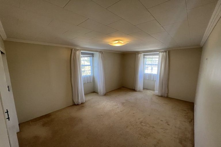 Photo of property in 2 Avon Street, Levin, 5510