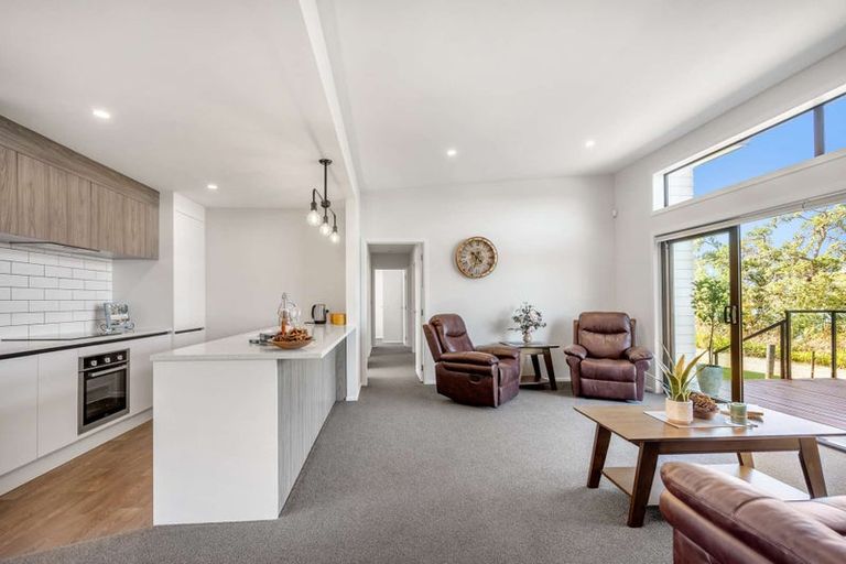 Photo of property in 62 Ronald Avenue, Glenbrook, Waiuku, 2681