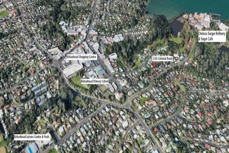 Photo of property in 2/26 Colonial Road, Birkenhead, Auckland, 0626