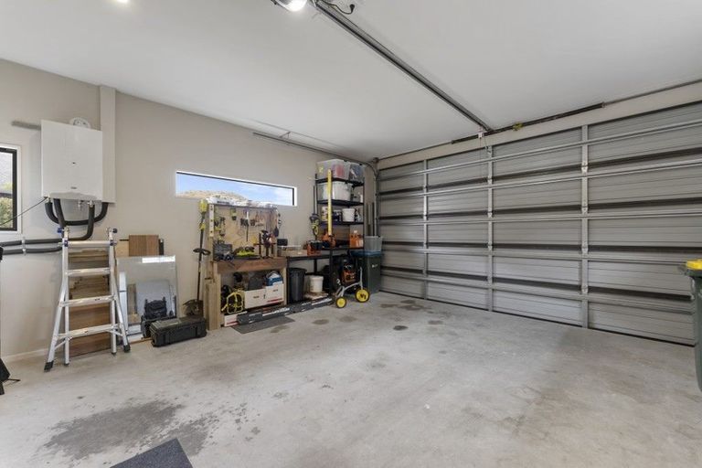 Photo of property in 2 Quill Street, Lake Hayes, Queenstown, 9304