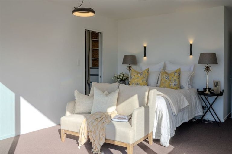 Photo of property in 29 Soleares Avenue, Mount Pleasant, Christchurch, 8081