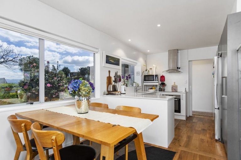 Photo of property in 213 Bellevue Road, Bellevue, Tauranga, 3110