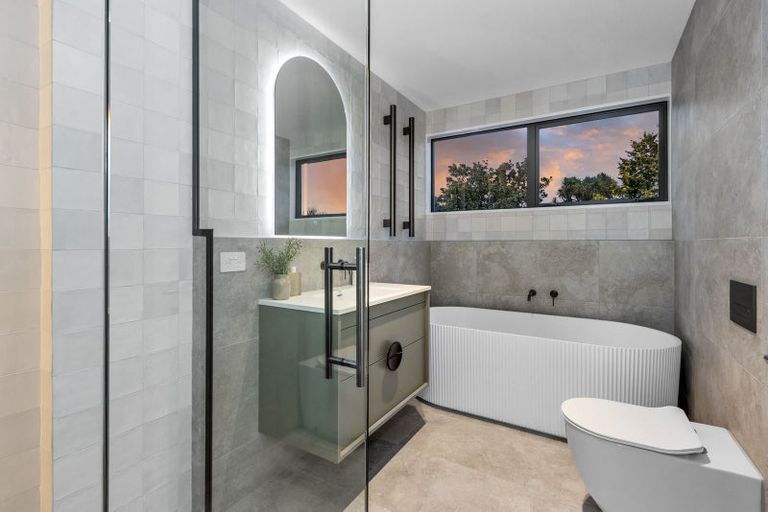 Photo of property in 2/105 Tomes Road, St Albans, Christchurch, 8052