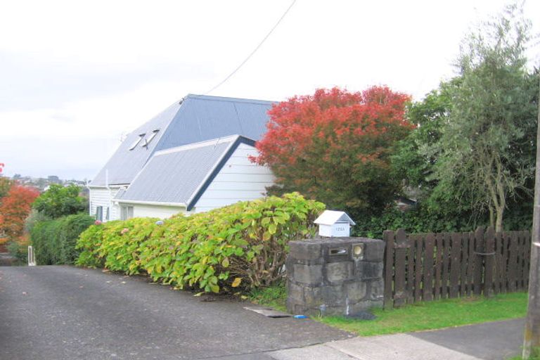 Photo of property in 125 Kowhai Road, Mairangi Bay, Auckland, 0630