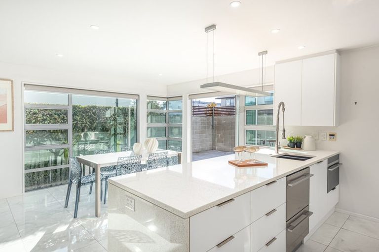 Photo of property in 41 Winchester Street, Merivale, Christchurch, 8014