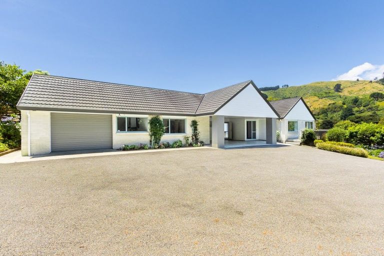 Photo of property in 274 Valley Road, Paraparaumu, 5032