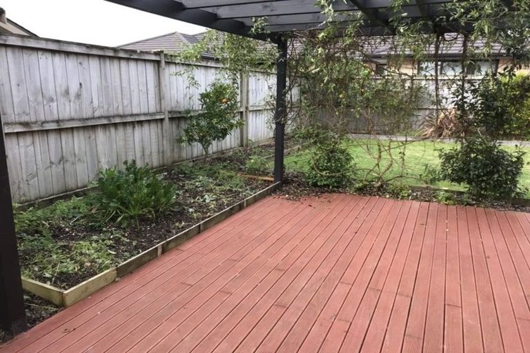 Photo of property in 32 Capriana Drive, Karaka, Papakura, 2113