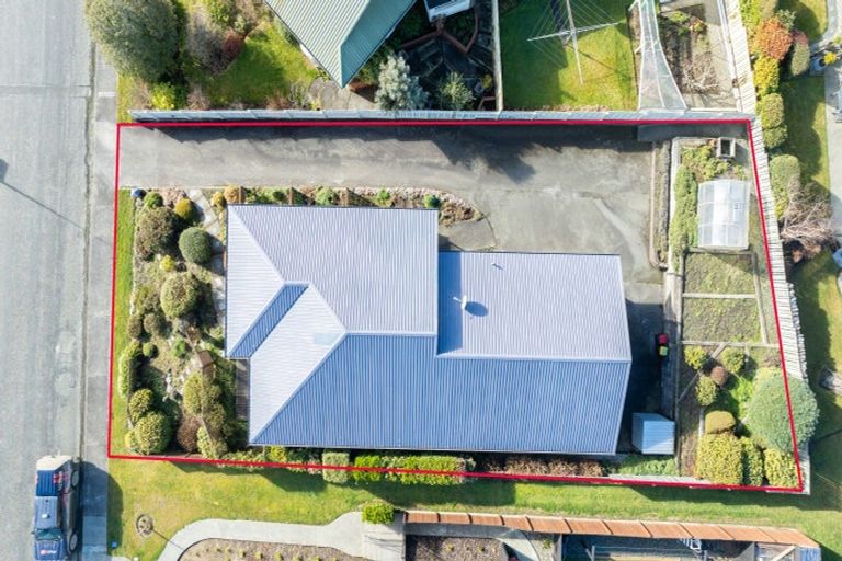 Photo of property in 24 Aotea Crescent, Gore, 9710