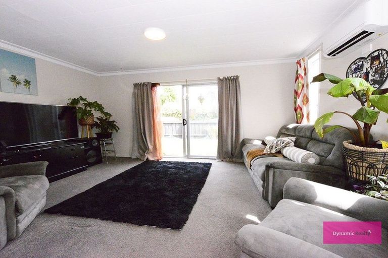 Photo of property in 1/30 Bassett Street, Burwood, Christchurch, 8083