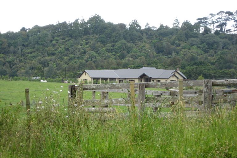 Photo of property in 314 Matua Road, Kumeu, 0891