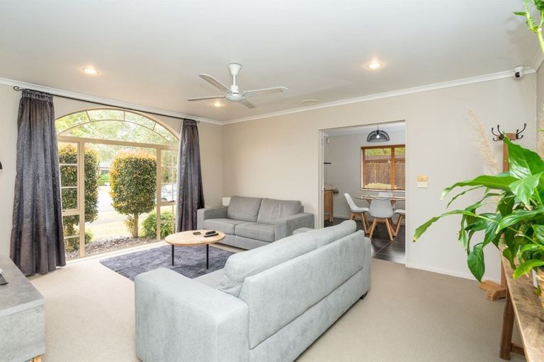 Photo of property in 22 Farringdon Avenue, Rototuna North, Hamilton, 3210