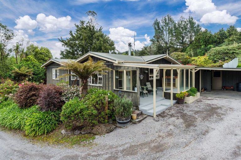 Photo of property in 2/67 Forest Road, Oruanui, Taupo, 3384