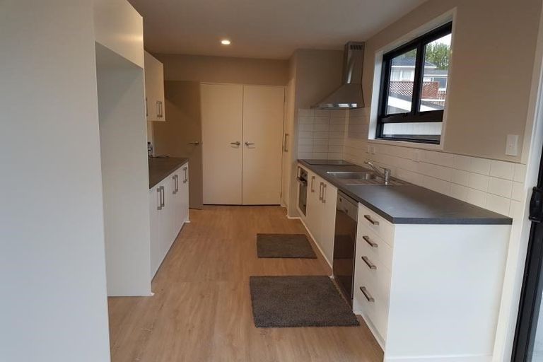 Photo of property in 2 Quinn Grove, Ranui, Porirua, 5024