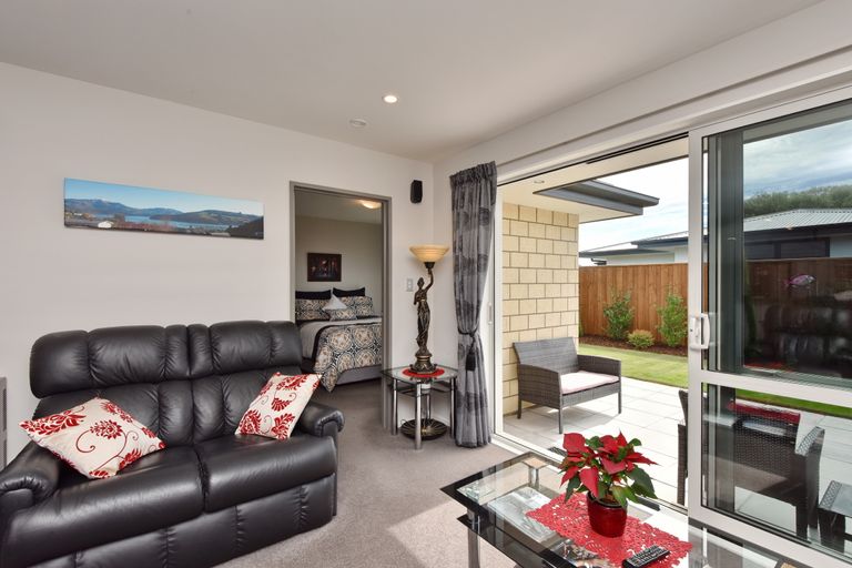 Photo of property in 35 Burford Way, Rolleston, 7615