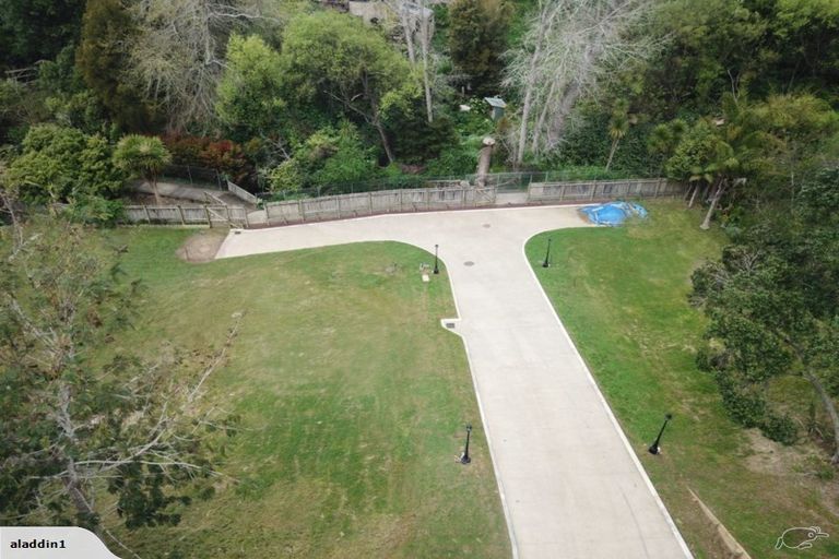 Photo of property in 42a Colmar Road, Mellons Bay, Auckland, 2014