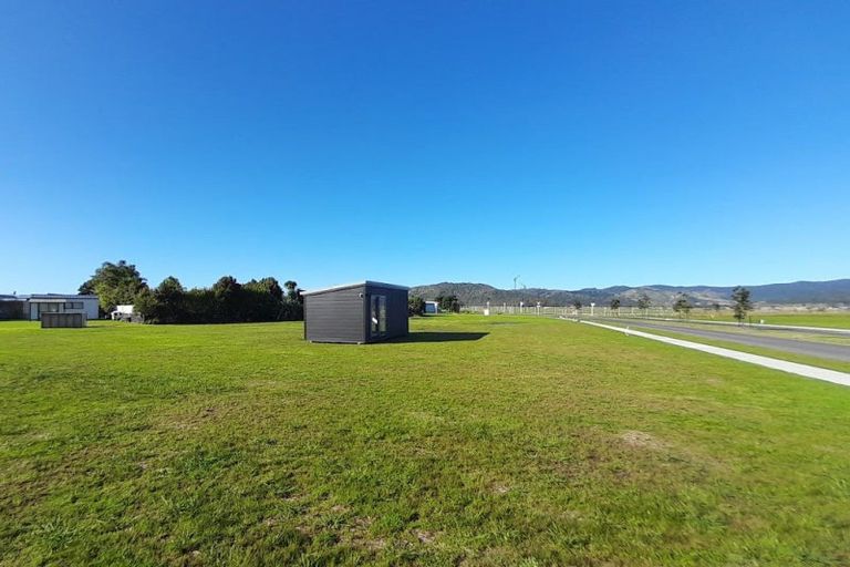 Photo of property in 295 Harbour Drive, Matarangi, Whitianga, 3592