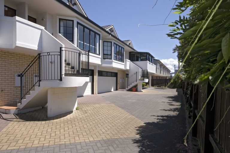 Photo of property in 32d Miro Street, Mount Maunganui, 3116