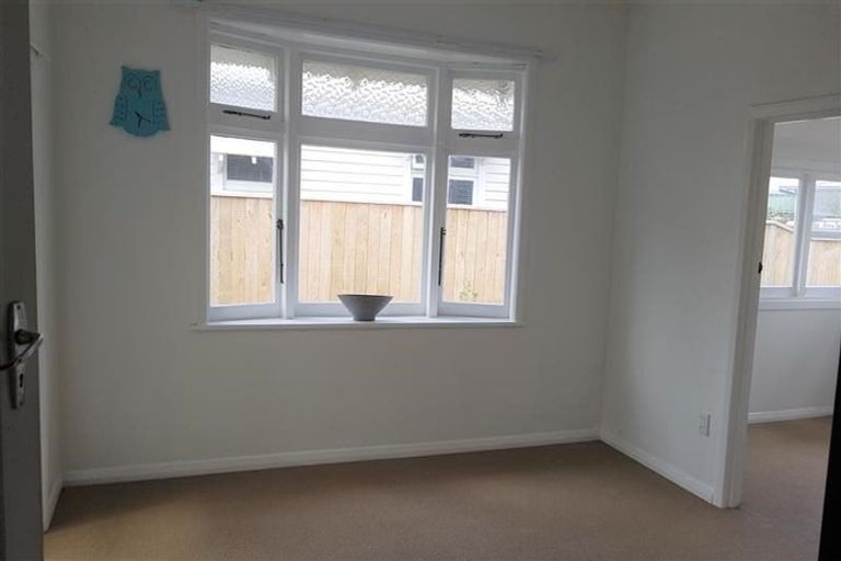 Photo of property in 41 Beresford Street, Takaro, Palmerston North, 4410