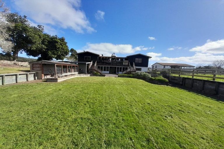 Photo of property in 302 Batty Road, Karaka, Papakura, 2580